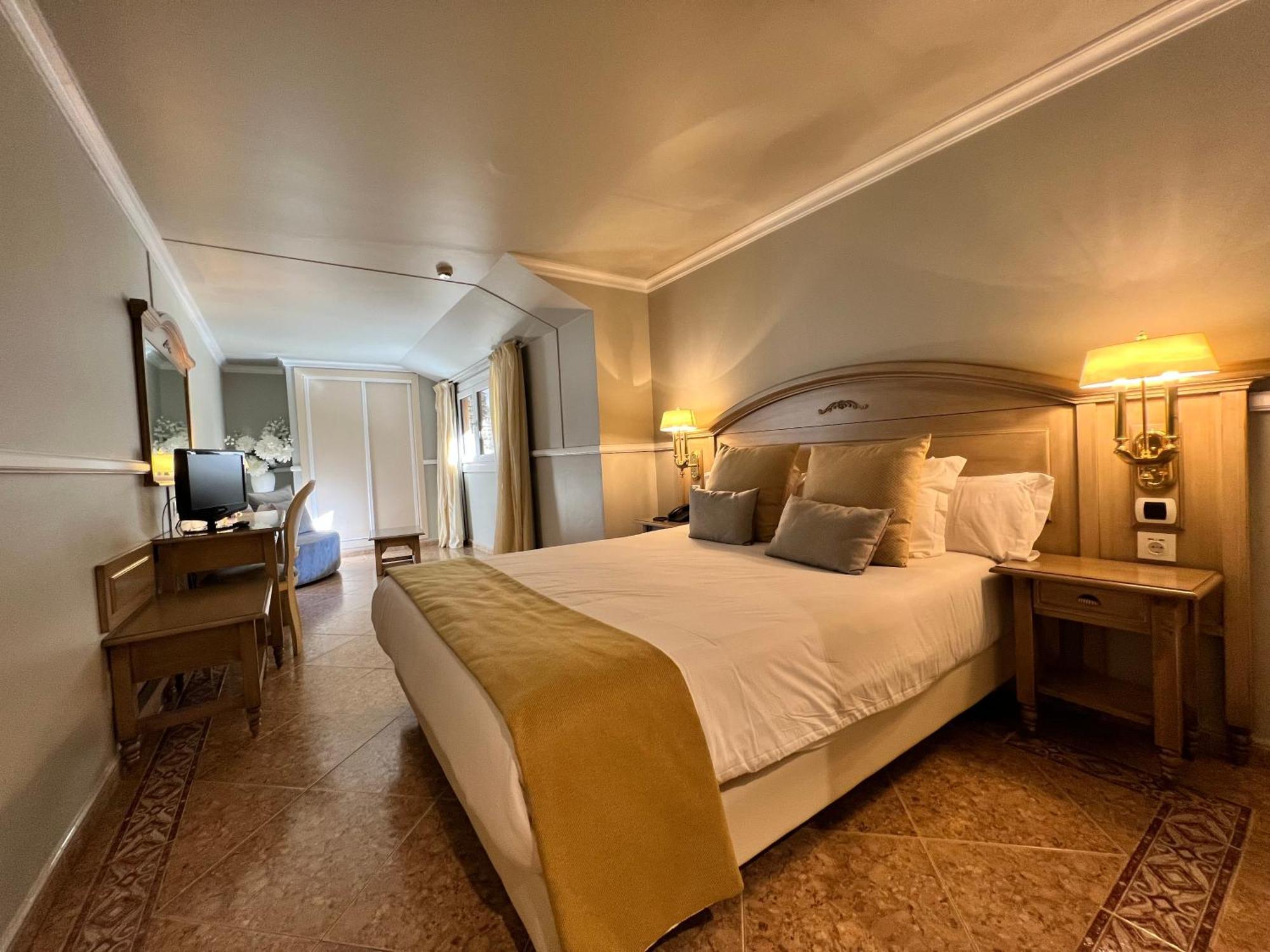 Hotel & Spa Bringue Ordino Bagian luar foto